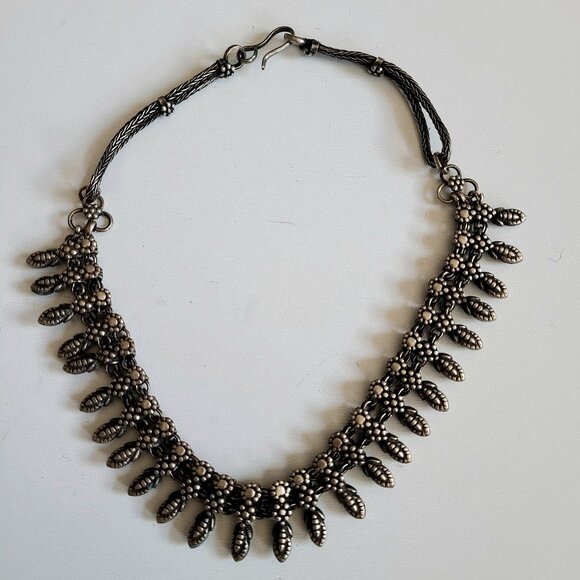 Middle Eastern oxidized silver color metal choker/necklace. - Picture 2 of 9